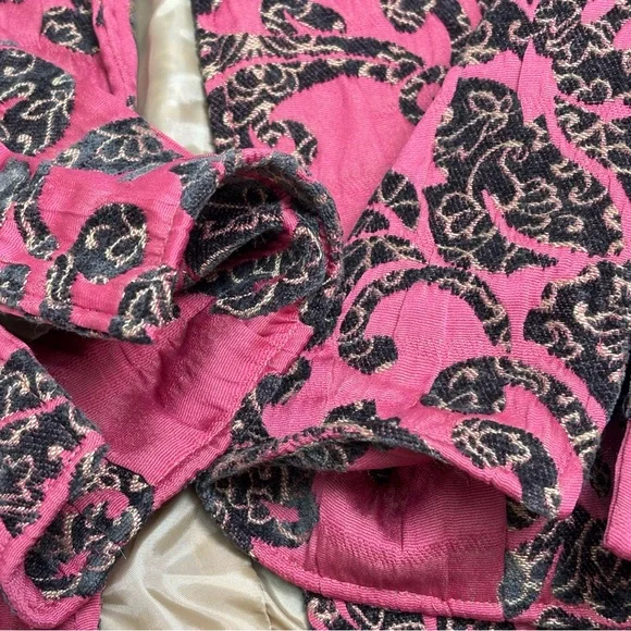 Painted Pony Elegant Pink and Black Embroidered Jacket Lined Women’s Size XS - Picture 7 of 8